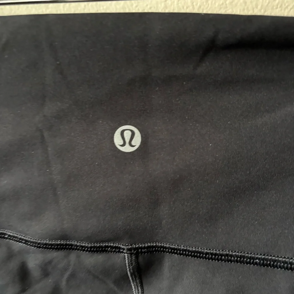 Lululemon Black Wundertrain Leggings